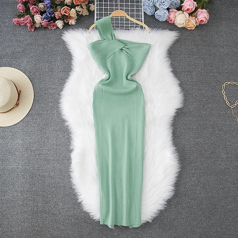 Fashion Trendy One-Shoulder Sleeveless Dress (4 colors avalable)