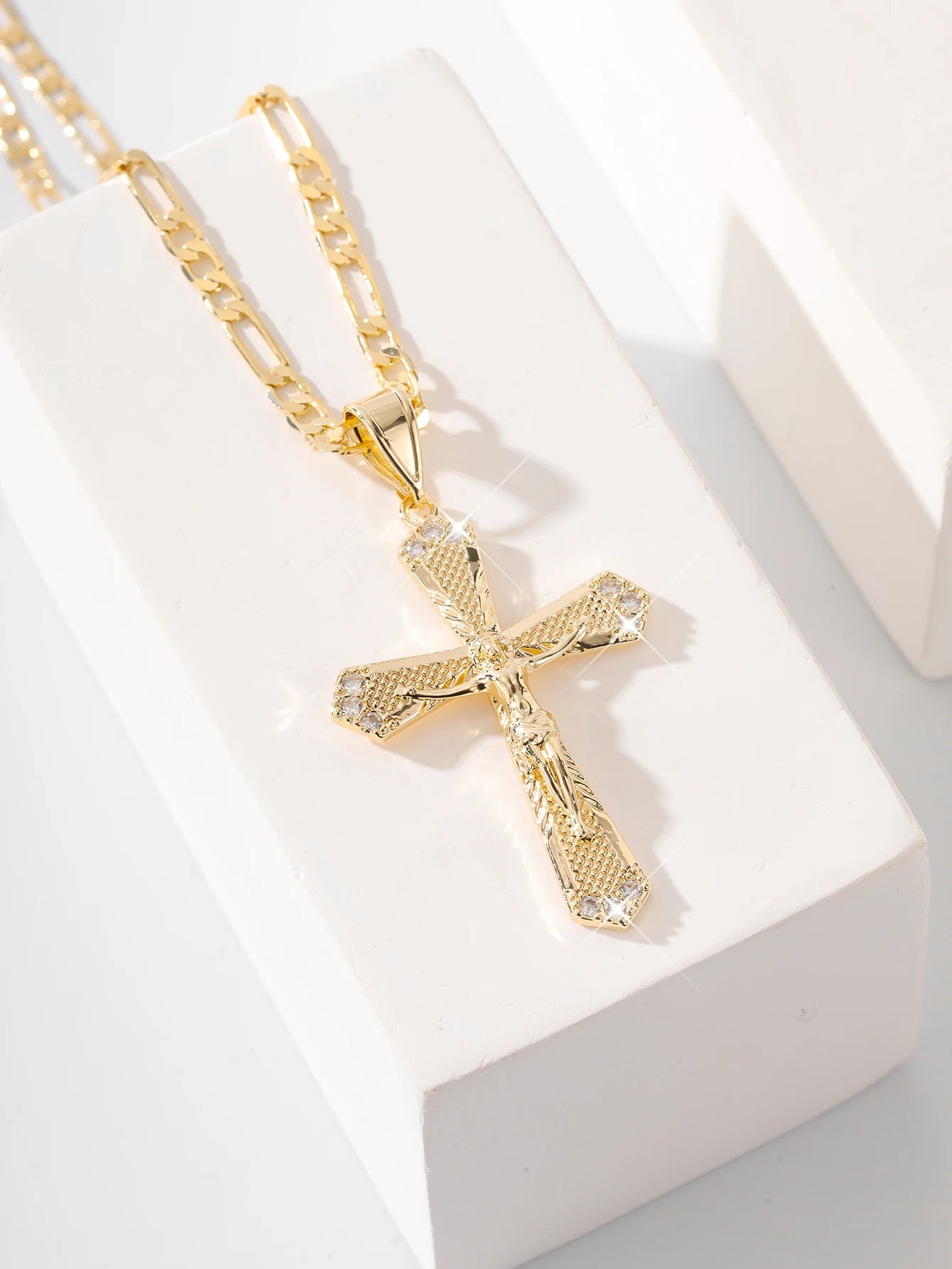 Elegant Crucifix Pendant - Gold Figaro Style Chain Necklace