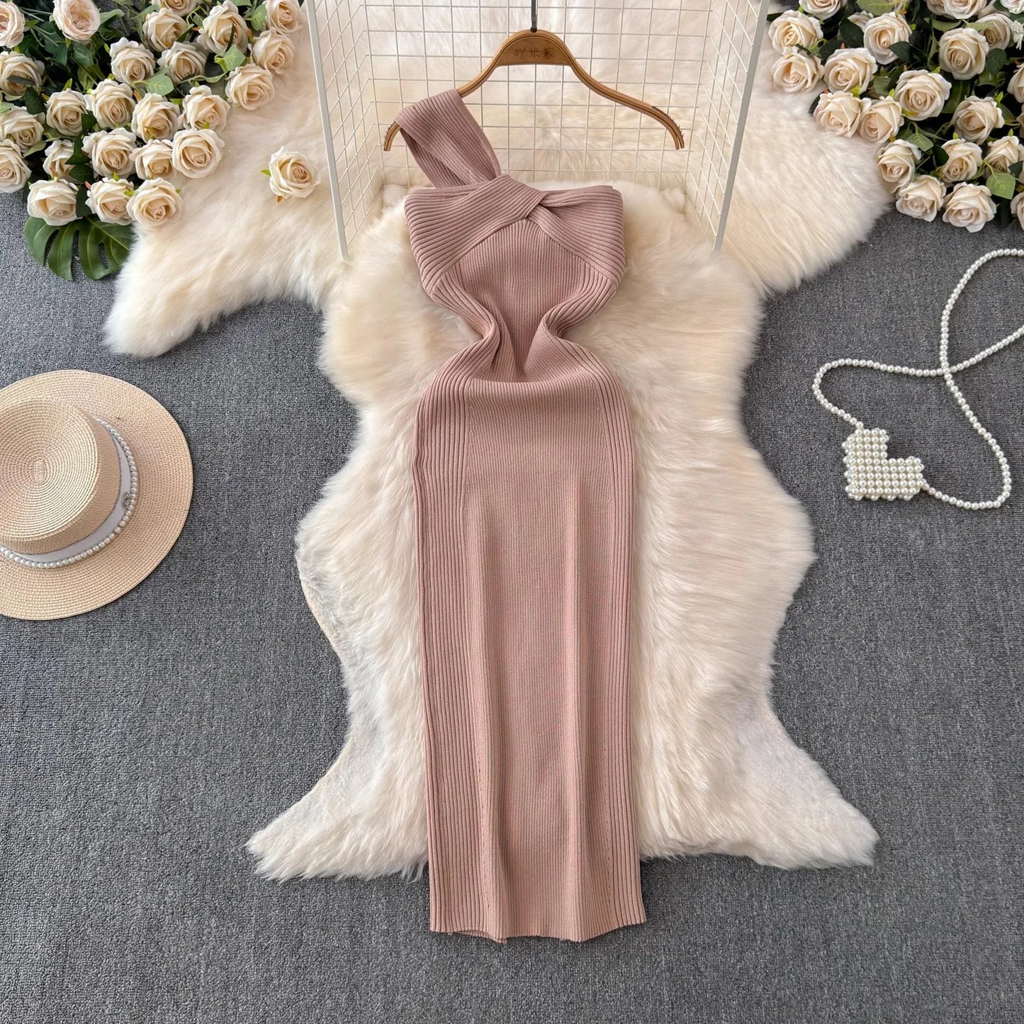 Fashion Trendy One-Shoulder Sleeveless Dress (4 colors avalable)