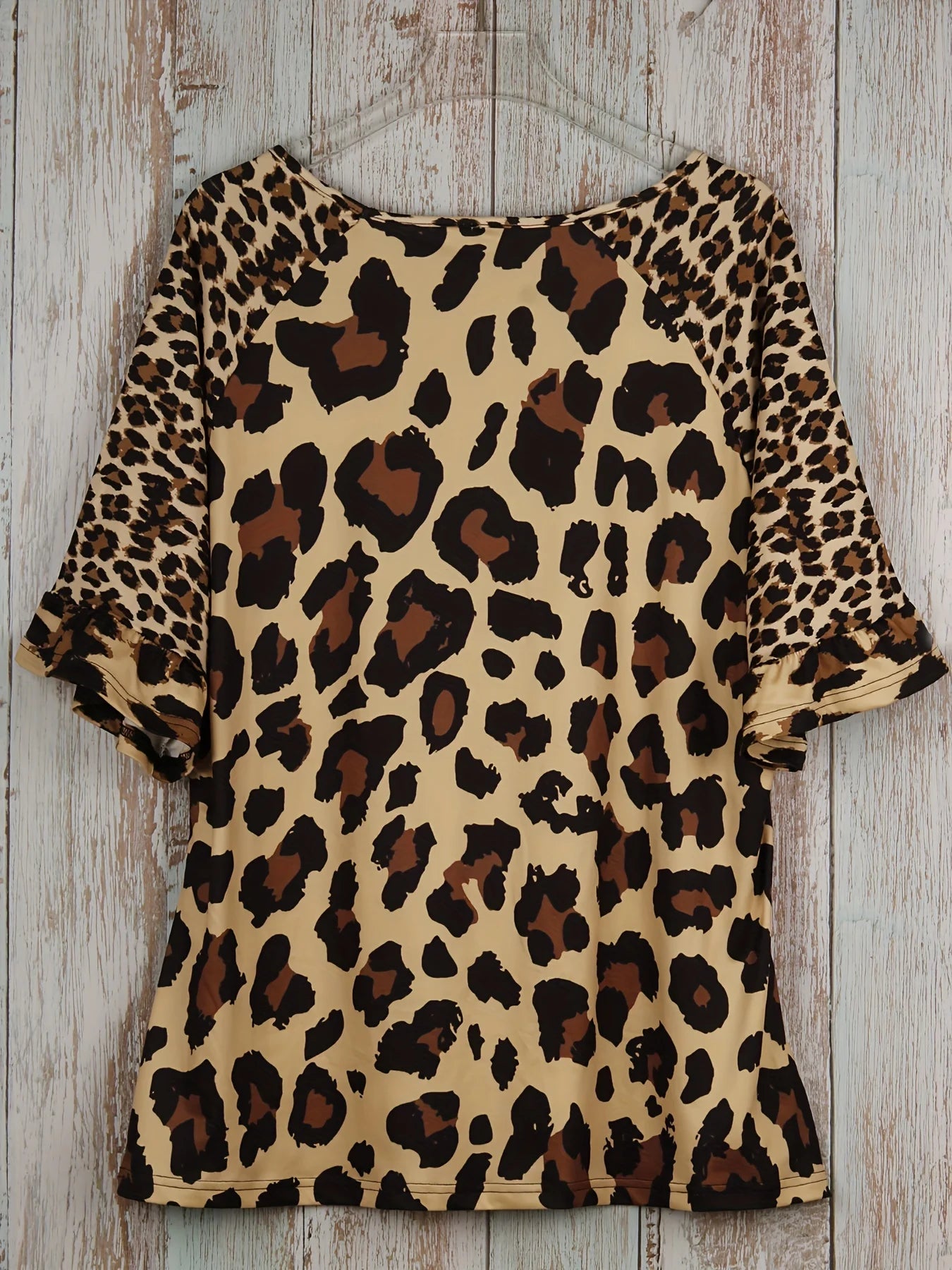 Plus Size Leopard Print Casual Short Sleeve Top