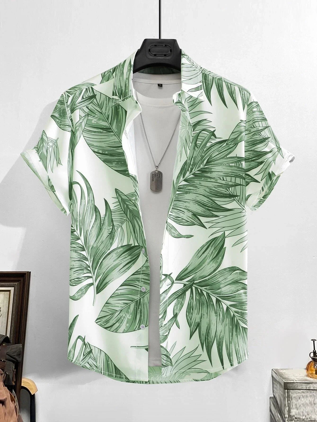 Hawaiian Fashion - Casual Shirt - White / Green