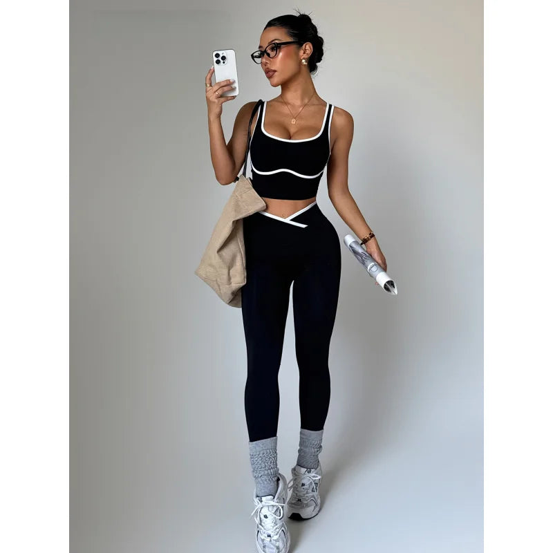 Women's Fitness Sports Outfit Set (4 colors available)