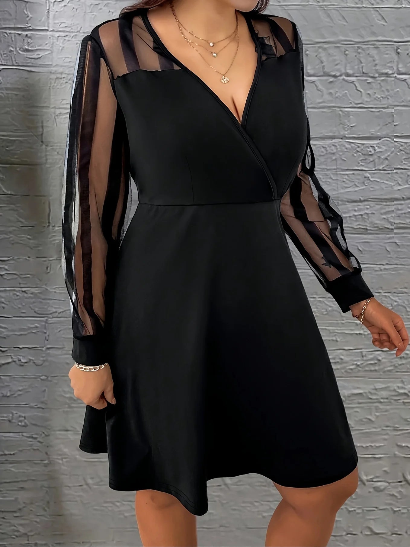Plus Size Elegant Sheer Sleeve Dress