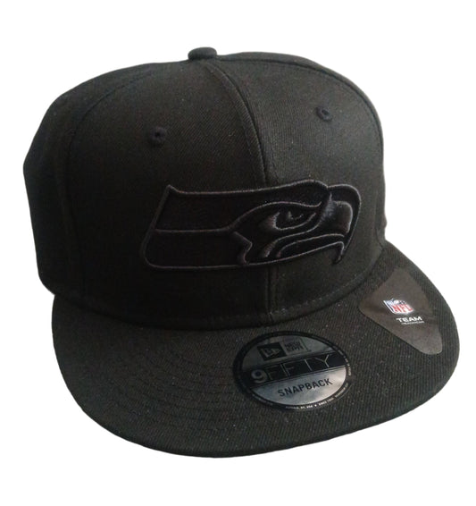 Seatle Seahawks NFL - Triple Black Sports Cap - Fitted
